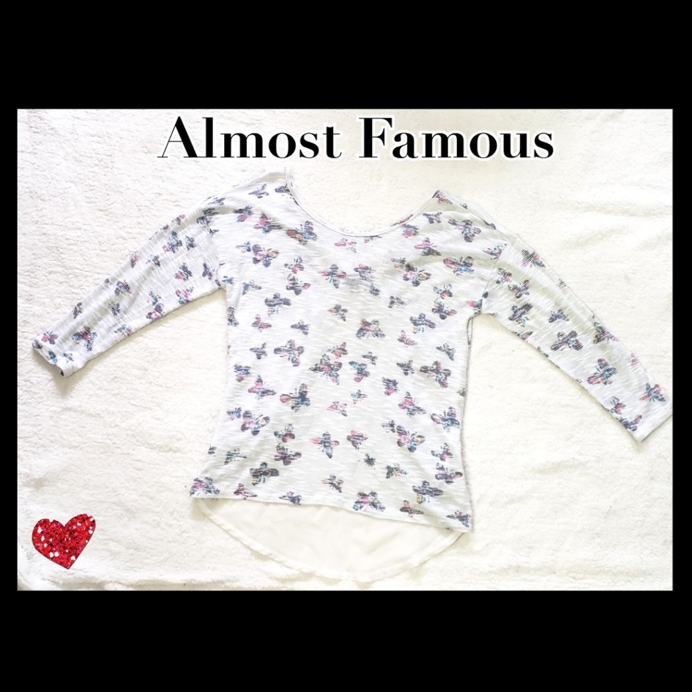 $  3/$15 Almost Famous:Size:M/ Butterfly blouse